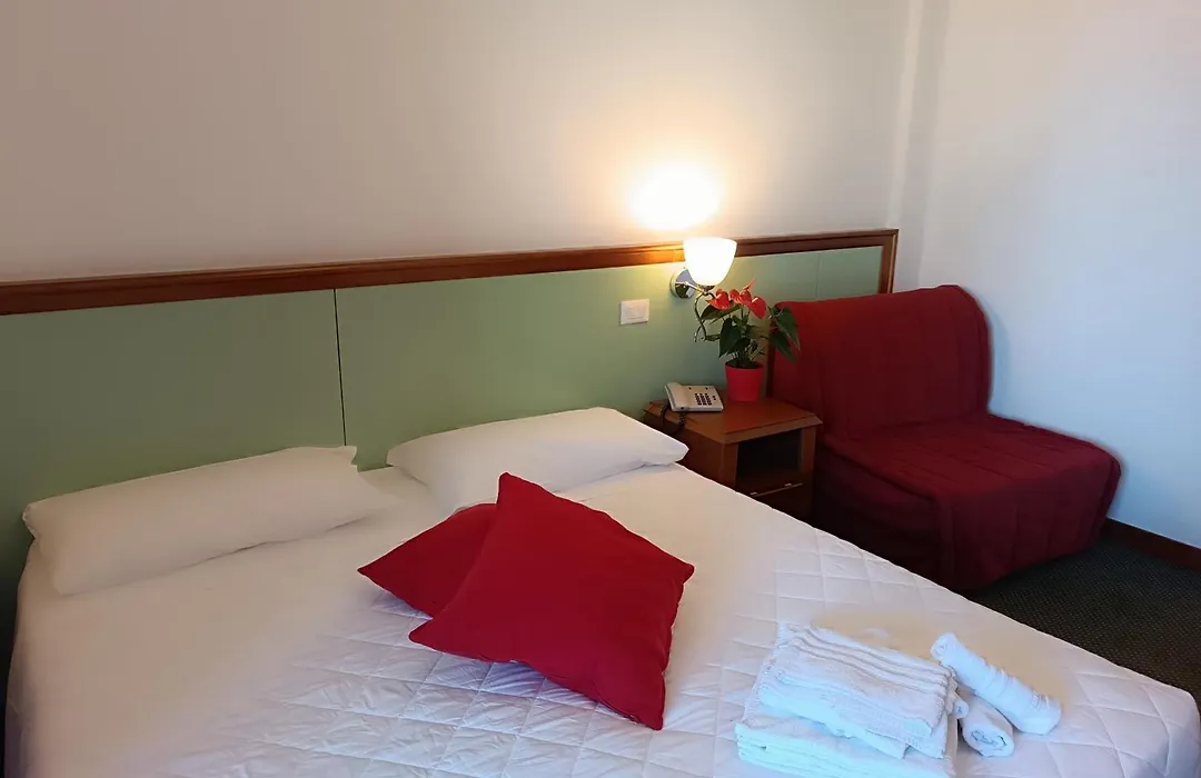 Hotel Il Guscio-1