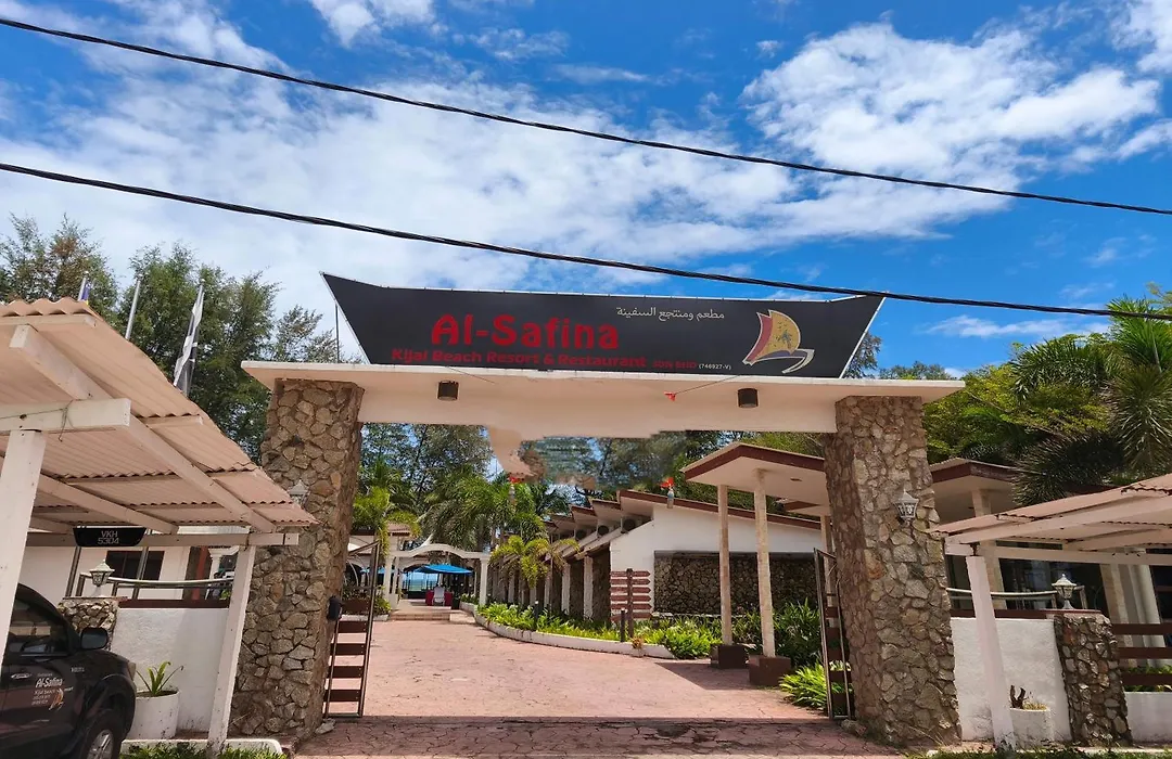Alsafina Kijal Beach Resort & Restaurant-1