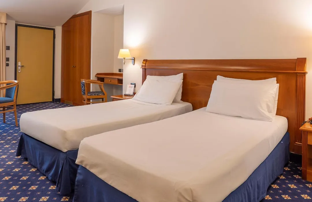 Hotel Ovest-1
