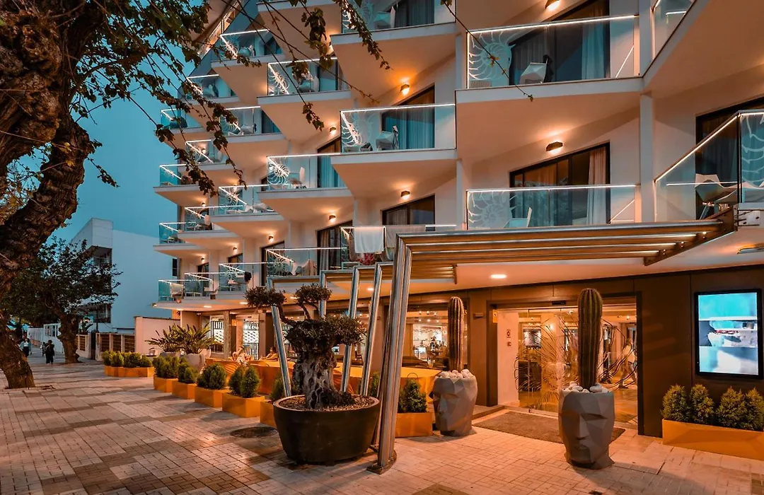 Essence Hotel Boutique-1