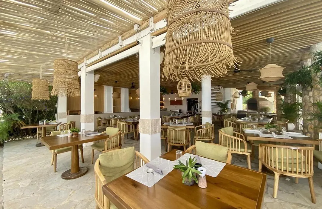 Hotel Villa Taina-1