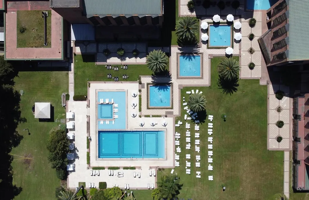Sheraton Pilar Hotel & Convention Center-1