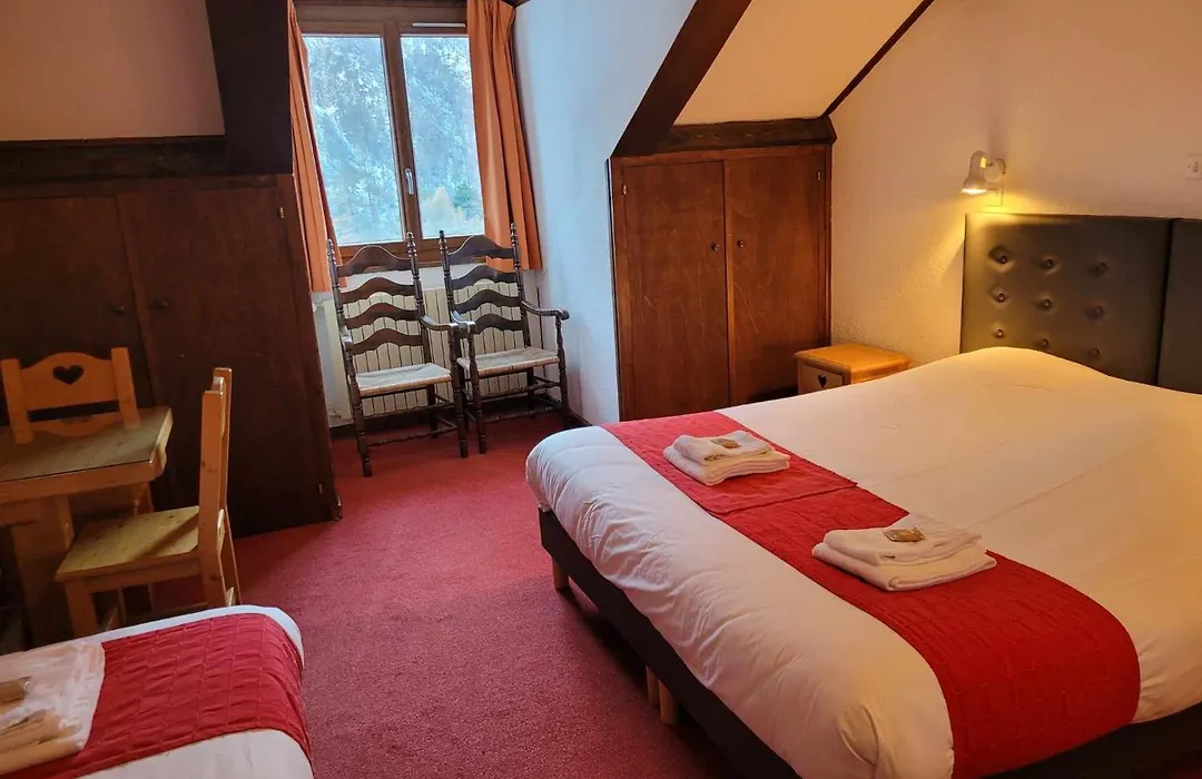 Hotel Castillan-1