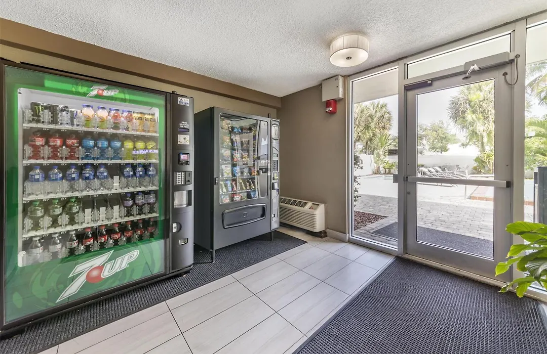 Best Western Plus North Miami-Bal Harbour-1