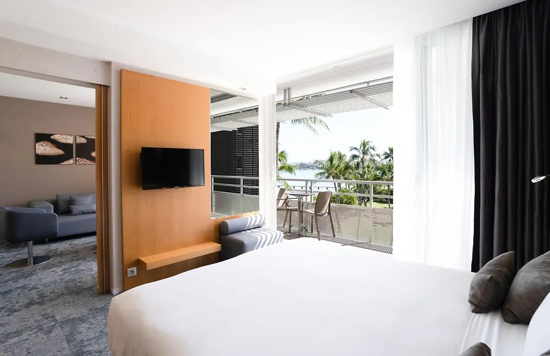 Chateau Royal Beach Resort & Spa, Noumea-1