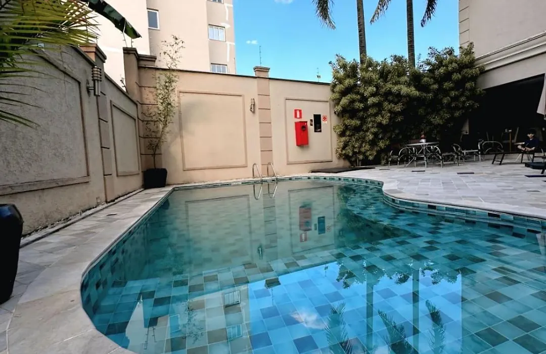 Class Hotel Guaxupe-1