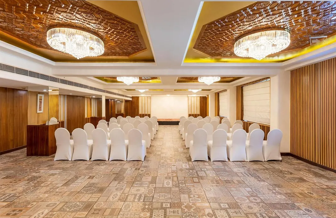 Radisson Srinagar-1
