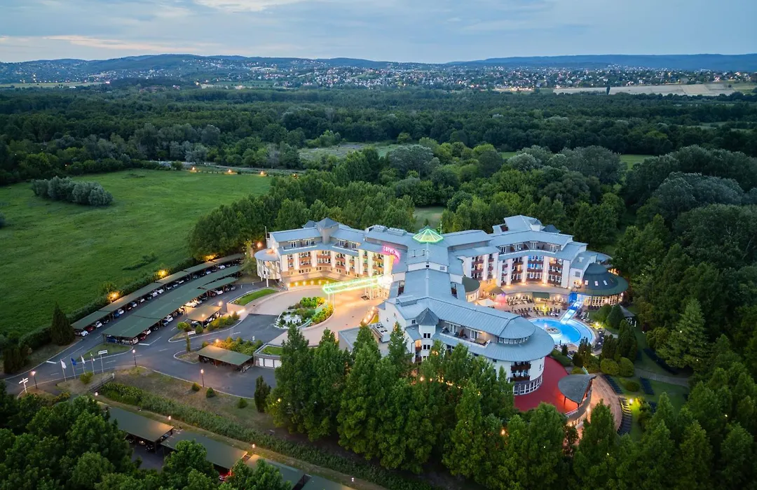 Lotus Therme Hotel & Spa-1