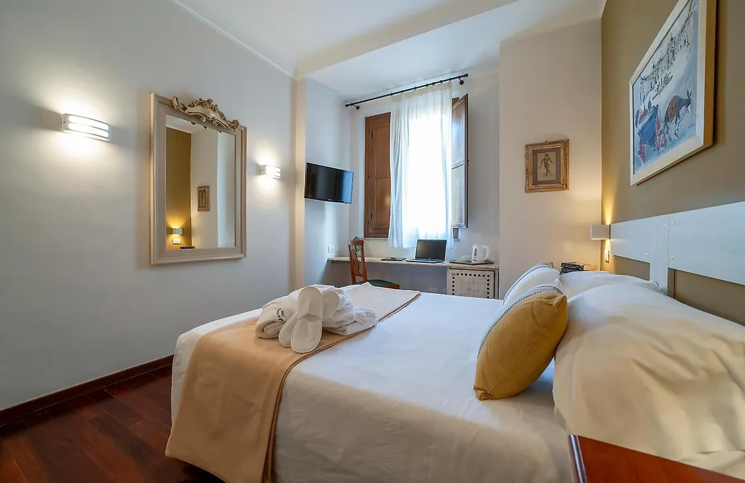 Hotel Vecchio Borgo-1