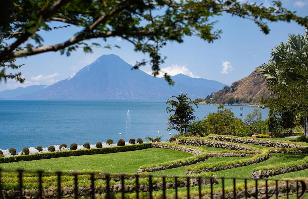 Hotel Atitlan-1