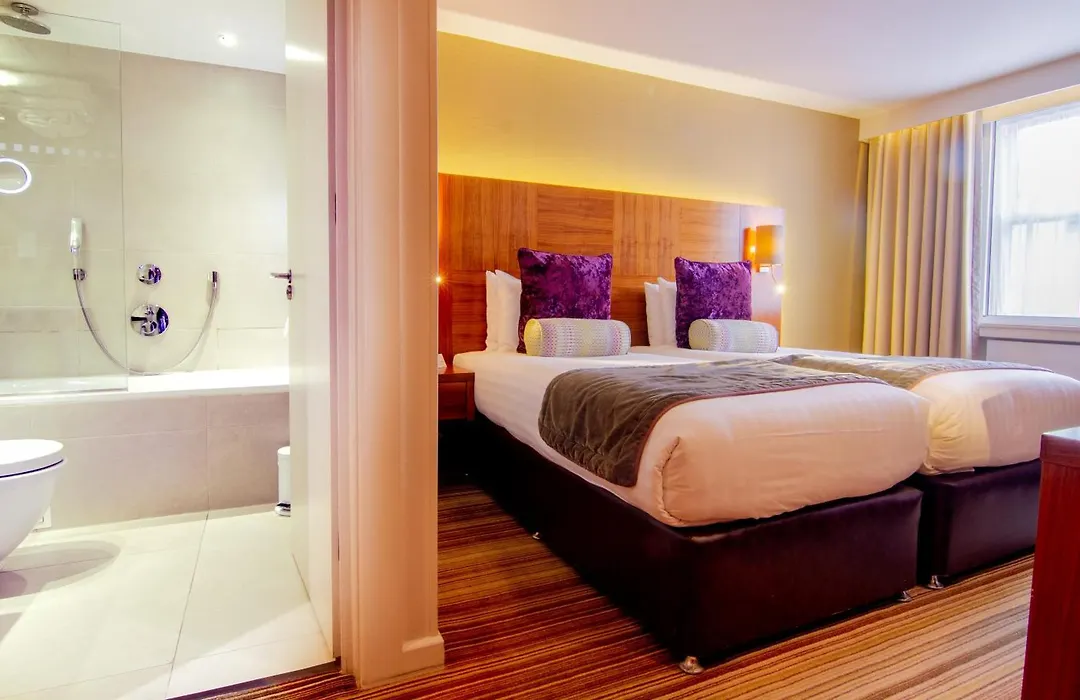 Blakemore Hyde Park-1