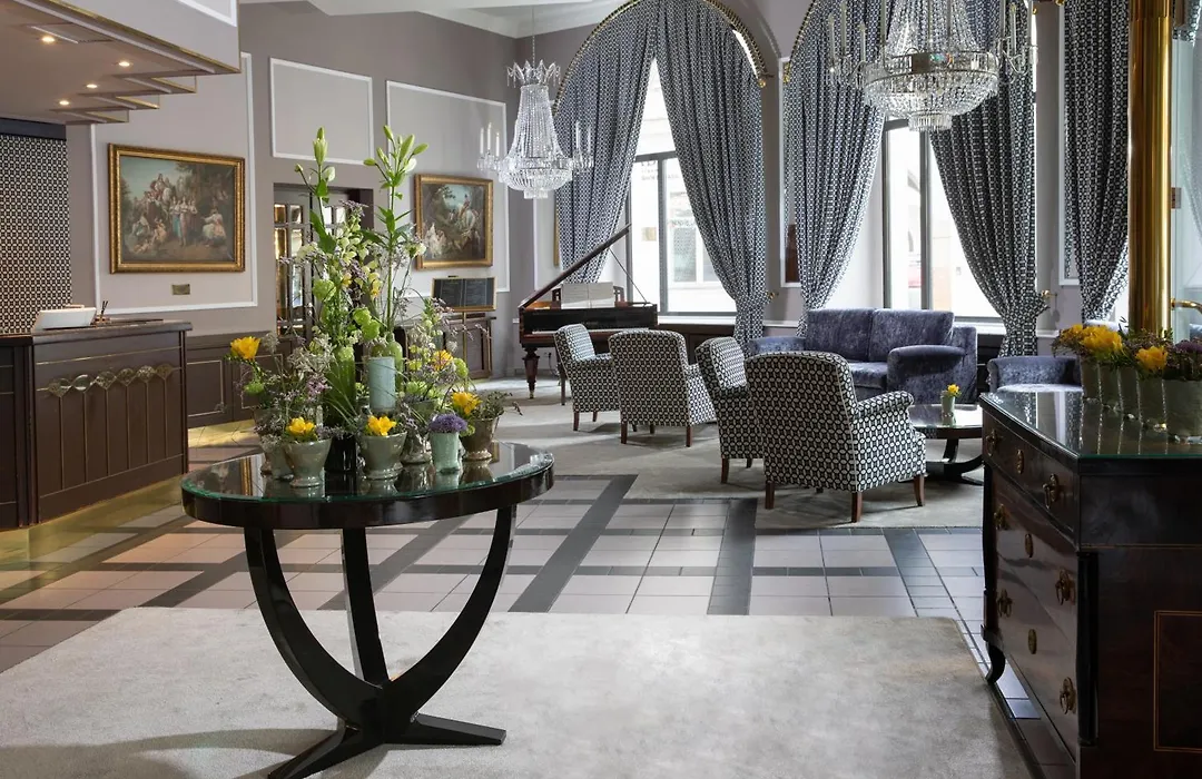 Grand Hotel Bohemia-1