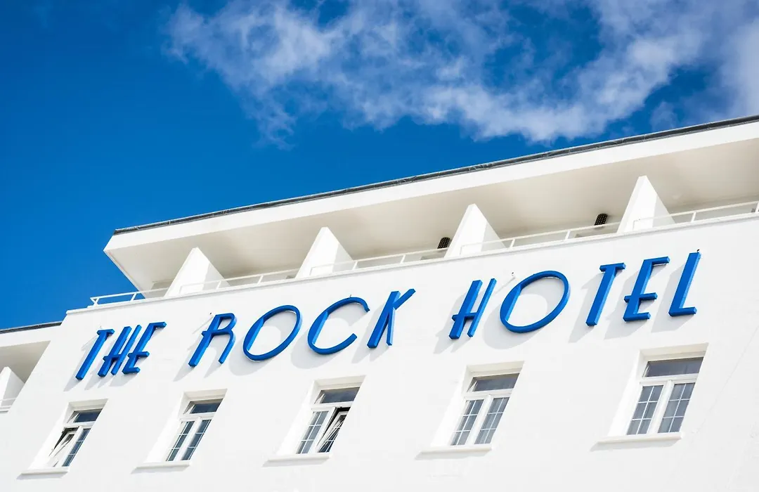 Rock Hotel-1