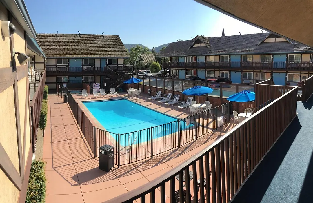 King Frederik Inn-1