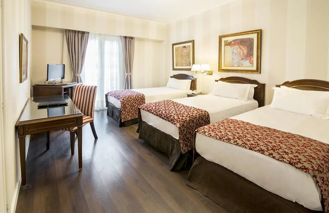Claridge Hotel-1