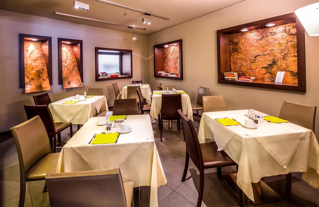Best Western Hotel Metropoli-1