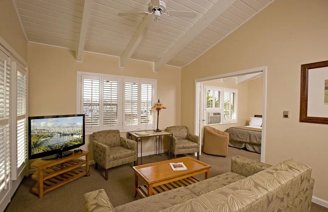 Best Western Plus Island Palms Hotel & Marina-1