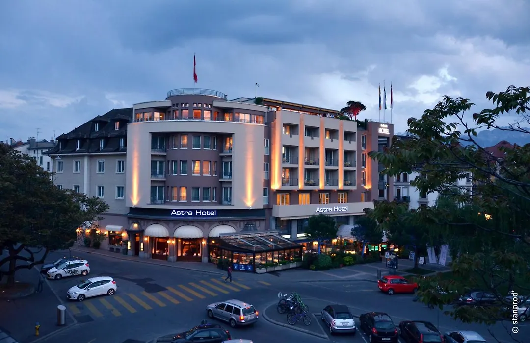 Astra Vevey Hotel & Restaurant-1