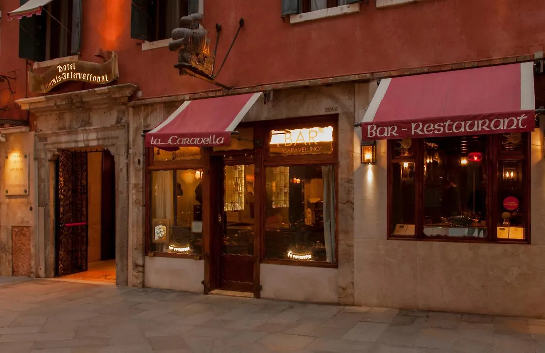 Hotel Saturnia & International-1