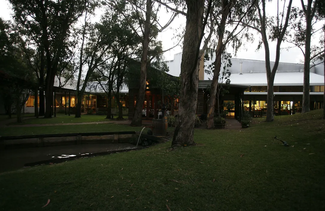 Hunter Valley Resort, Hunter Farm Adventure Centre & 4 Pines At The Farm-1