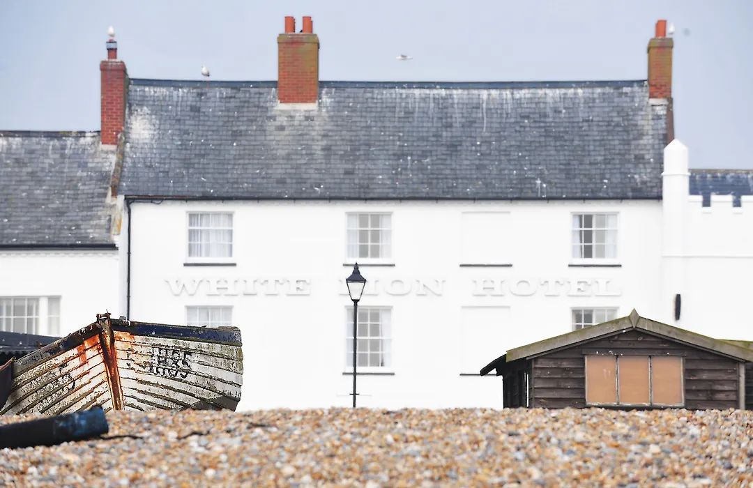 The White Lion Hotel-1