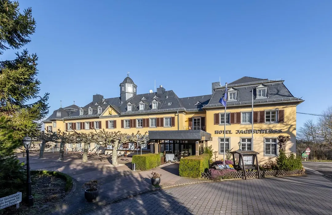 TOP Jagdschloss Hotel Niederwald-1