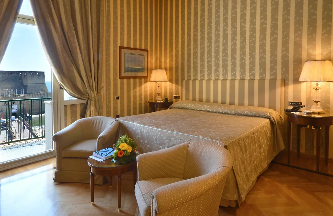 Grand Hotel Vesuvio-1