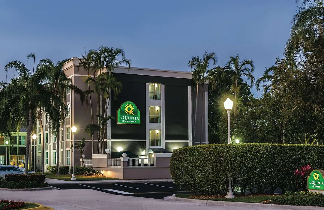 La Quinta By Wyndham Plantation At Sw 6Th St-1