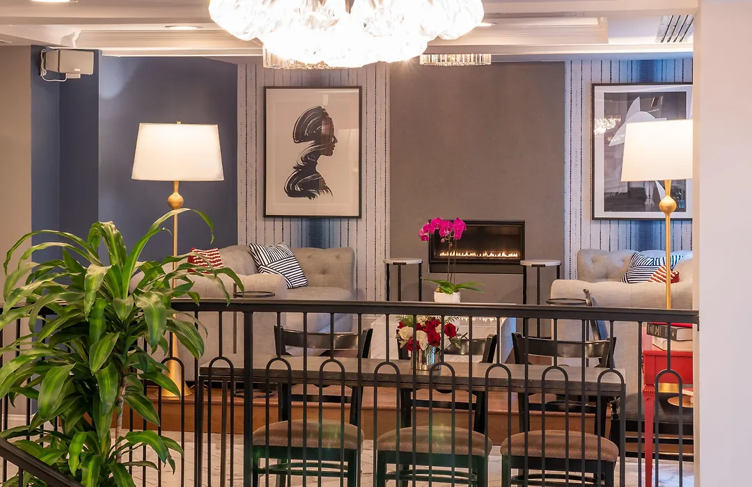 West End Washington Dc, Tapestry Collection By Hilton-1