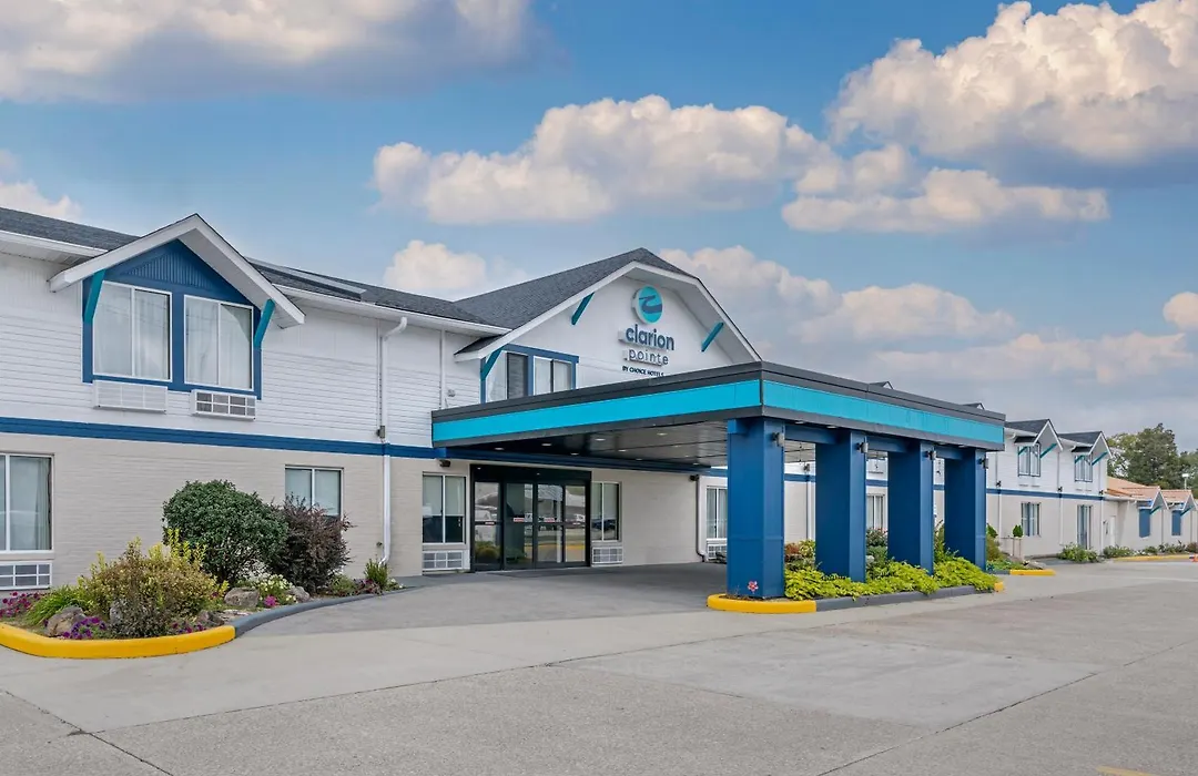 Clarion Pointe Jasper-1