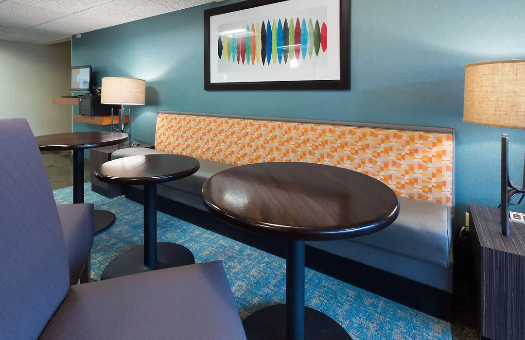 Drury Inn & Suites Columbia Stadium Boulevard-1