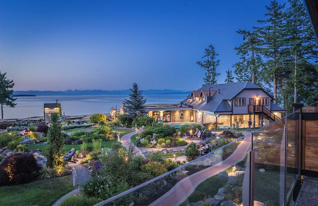 Kingfisher Pacific Resort & Spa-1