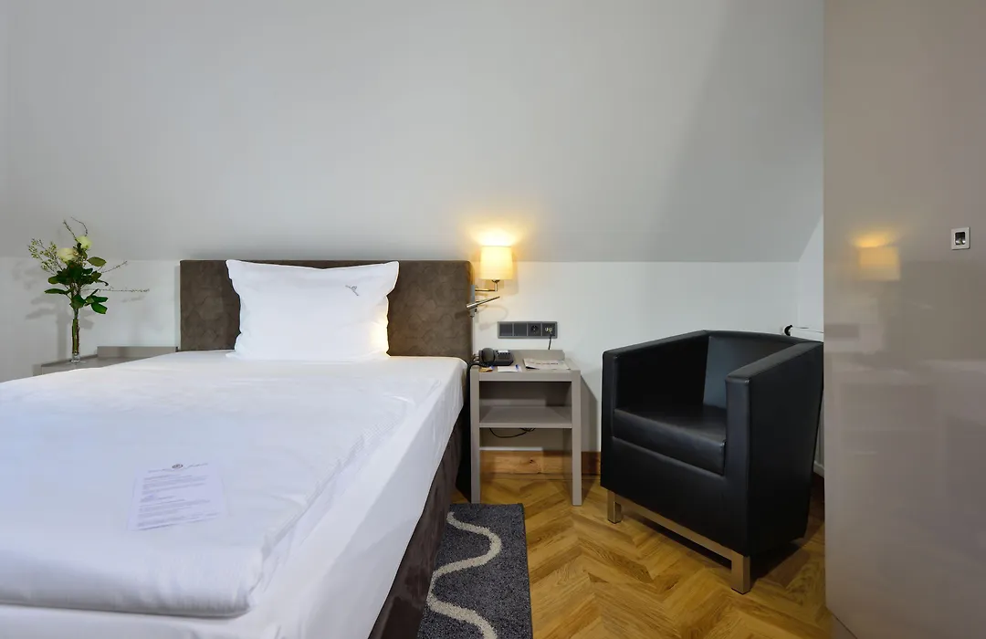 Hotel Caroline Mathilde-1