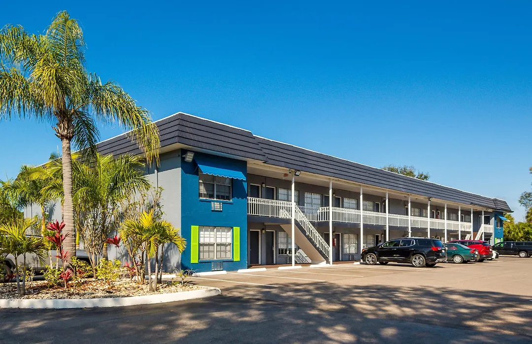 Surestay Hotel By Best Western Sarasota Lido Beach-1