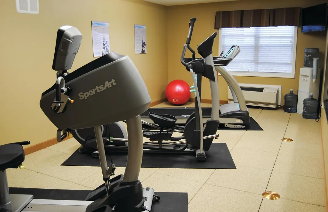 Microtel Inn & Suites By Wyndham Mineral Wells/Parkersburg-1