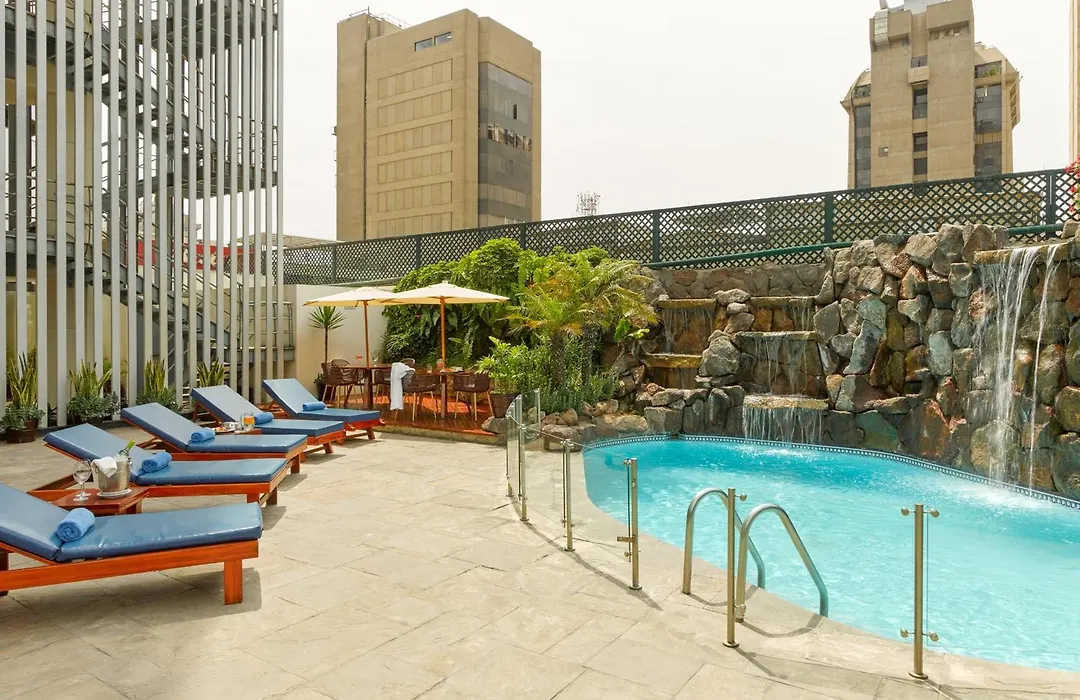 Hotel Estelar Miraflores-1