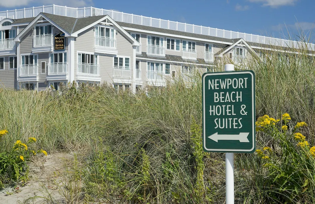 Newport Beach Hotel & Suites-1