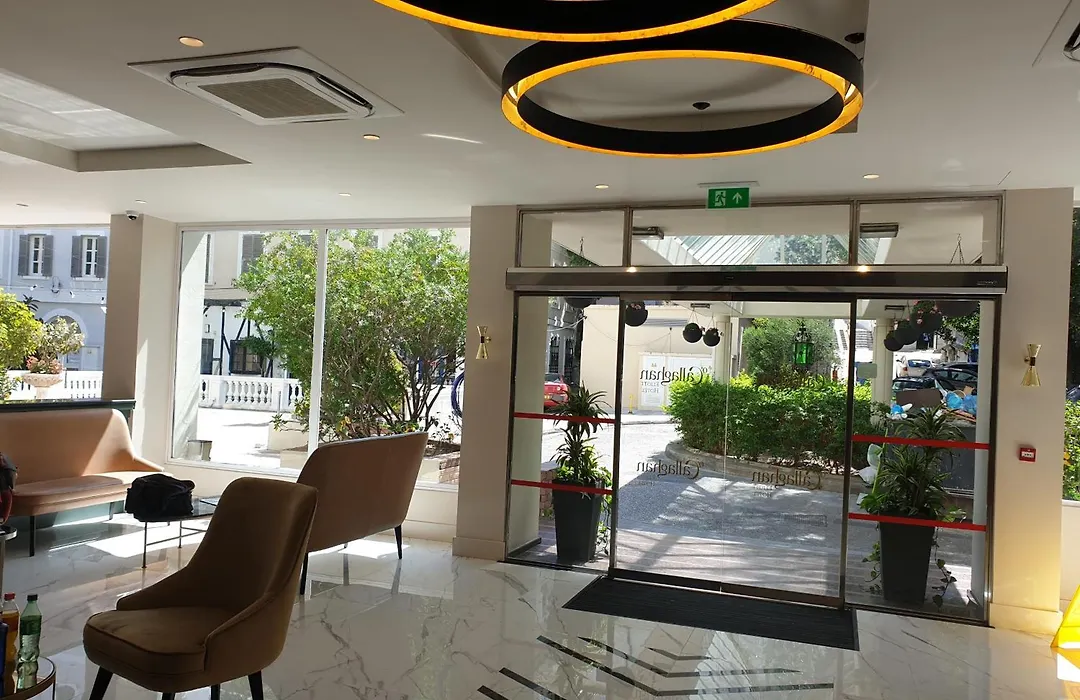 The Eliott Hotel-1