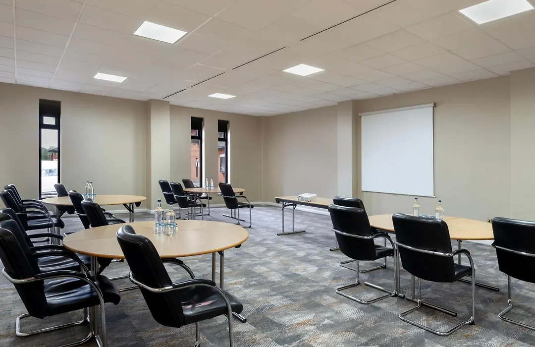 Delta Hotels By Marriott Northampton-1