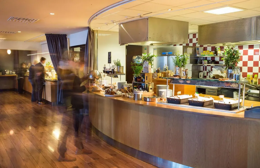 Radisson Blu Marina Palace Hotel, Turku-1