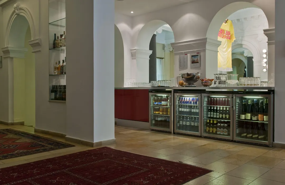 Hotel Kunsthof-1