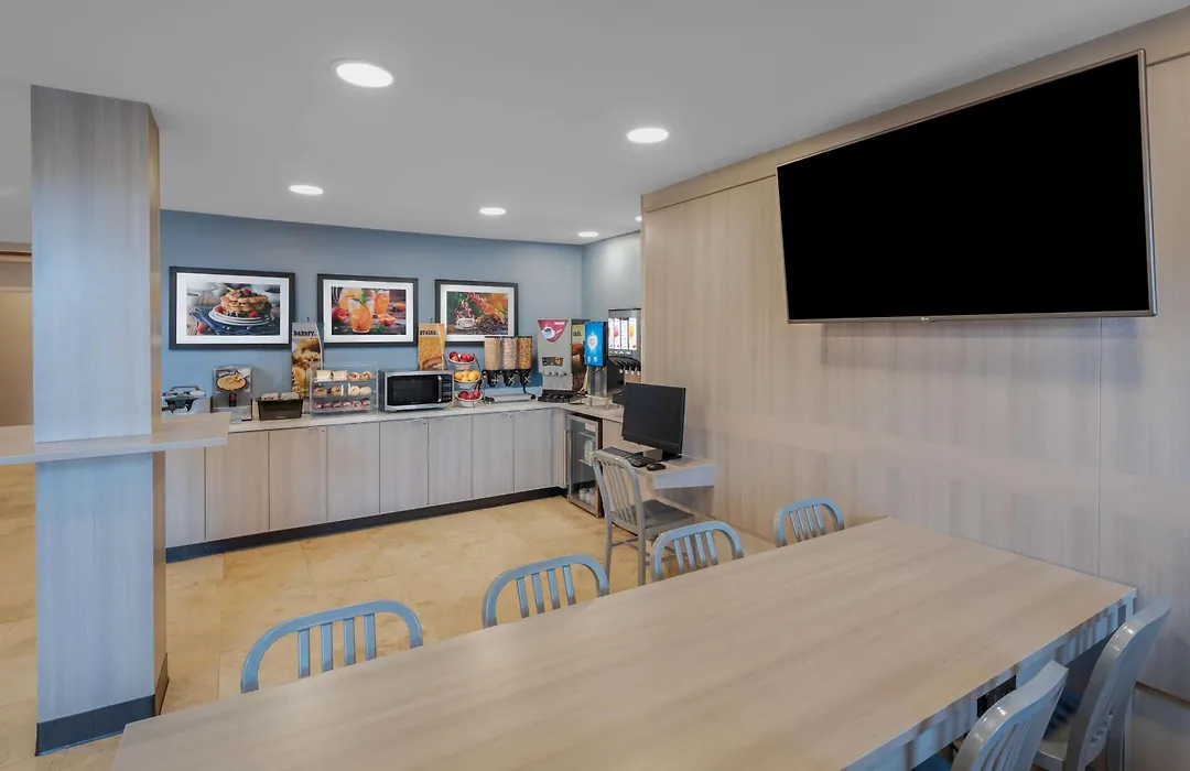 Microtel Inn & Suites By Wyndham Atlanta Buckhead Area-1