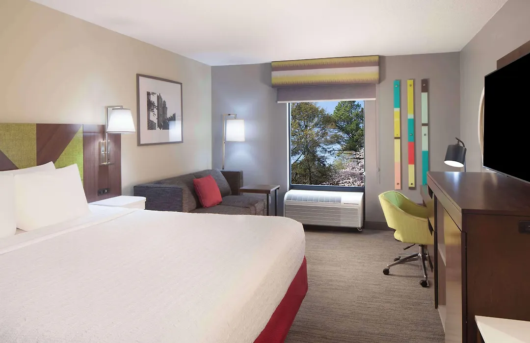 Hampton Inn & Suites-Atlanta Airport North-I-85-1