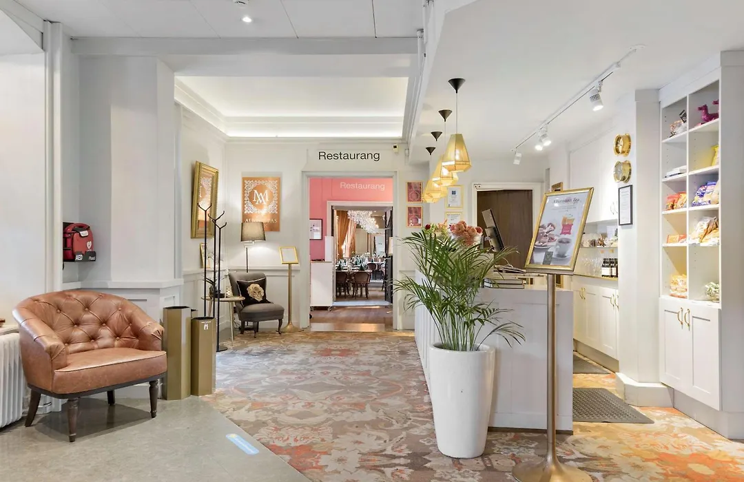 Best Western Plus Hotel Baltic-1