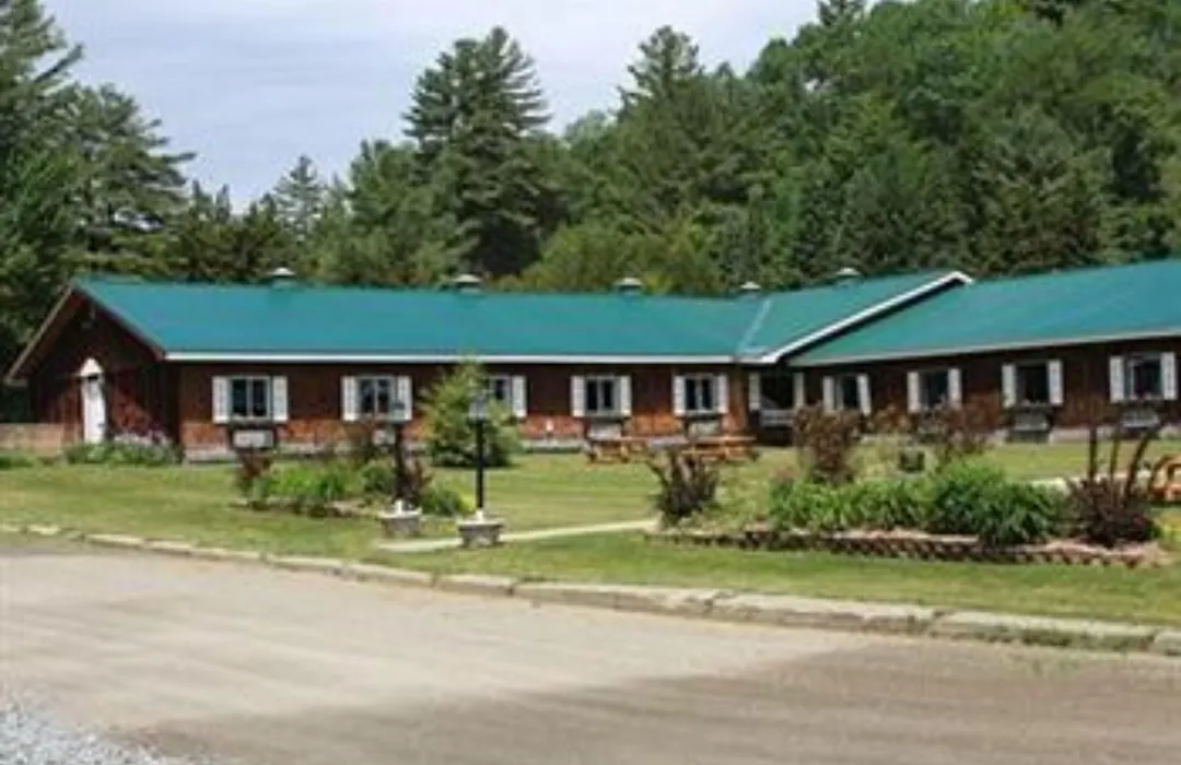 Northern Lights Lodge-1