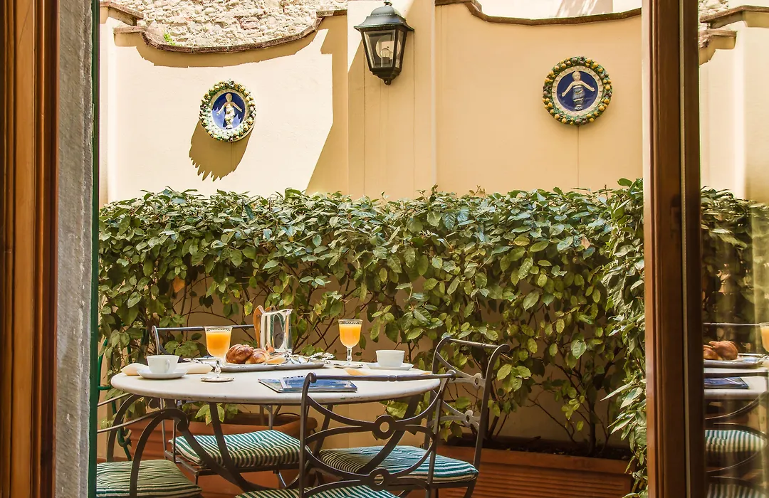 Guest House Morandi-1