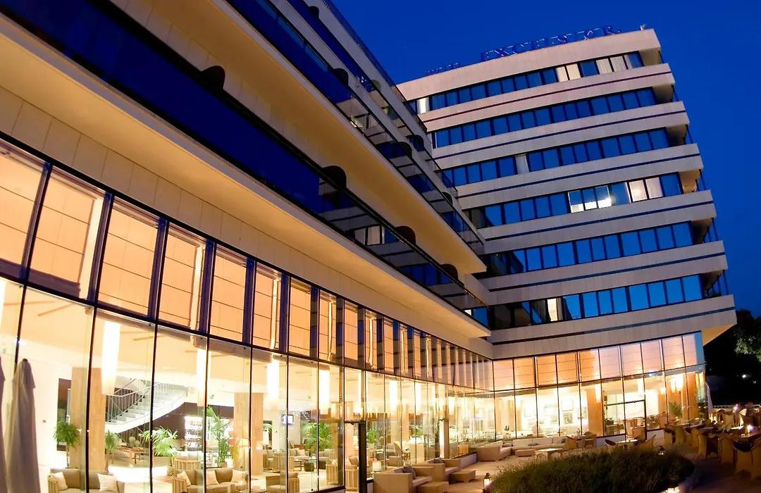 Hotel Excelsior-1