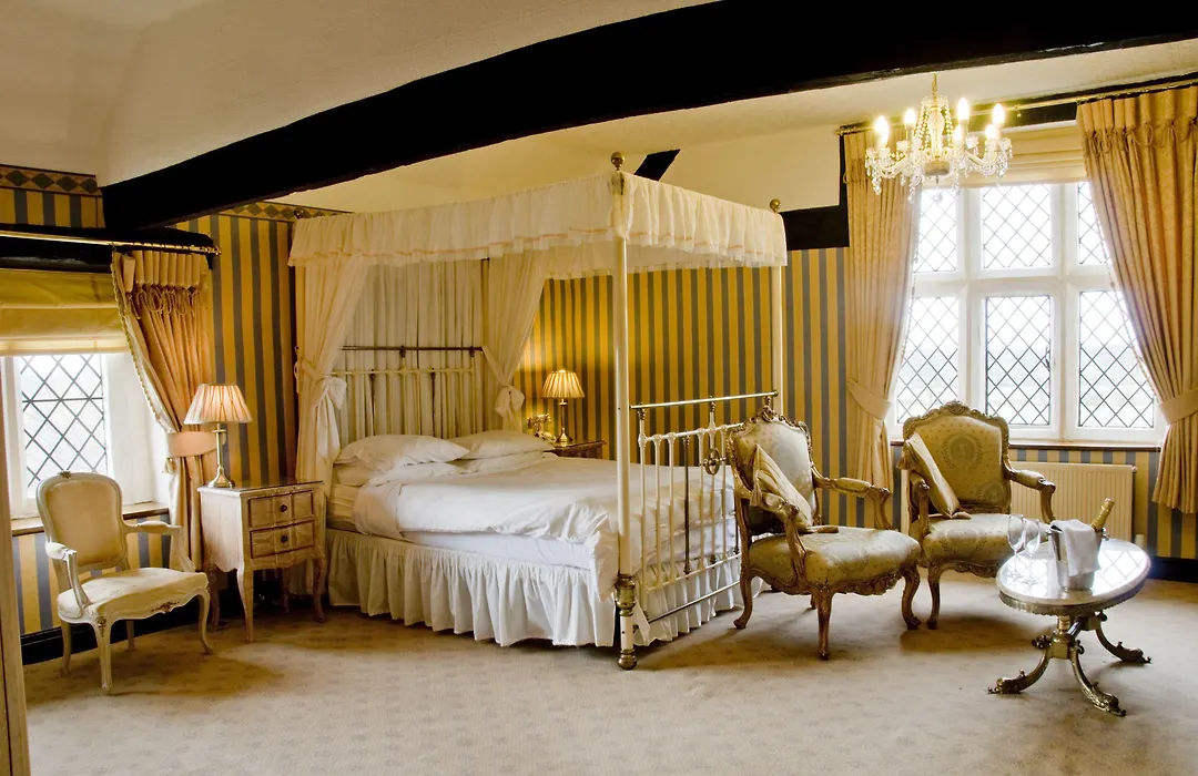 Albright Hussey Manor-1