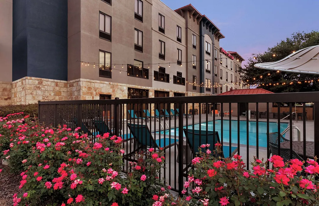 Hampton Inn & Suites San Marcos-1