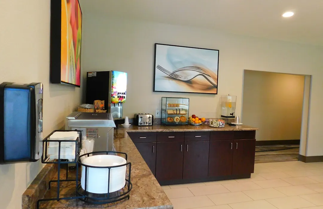 Island Suites-1